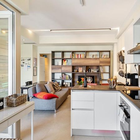 Parma Railway Station Apartment מראה חיצוני תמונה