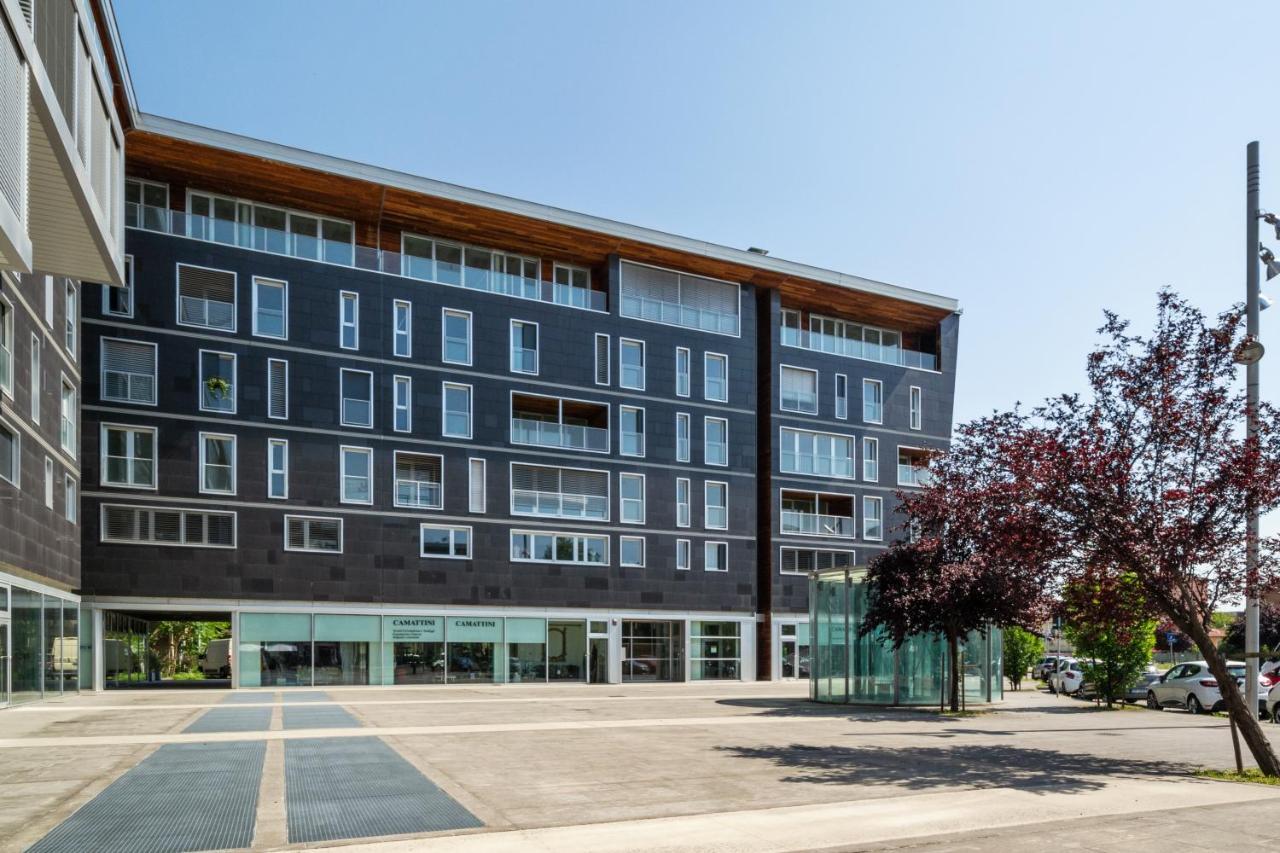 Parma Railway Station Apartment מראה חיצוני תמונה